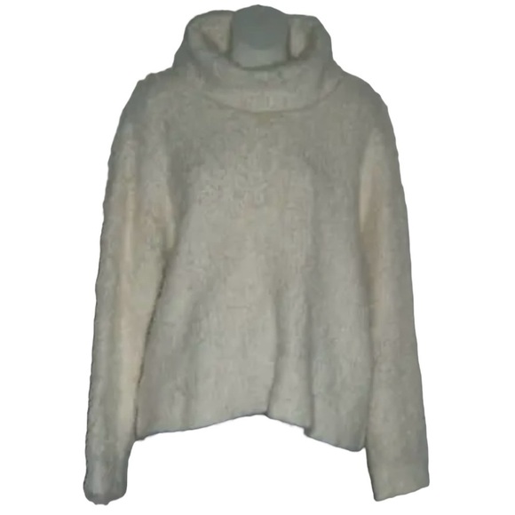 Catherine Malandrino Sweater Fuzzy Turtleneck Old Money Quiet Luxury 90's Vibe L - Picture 1 of 10